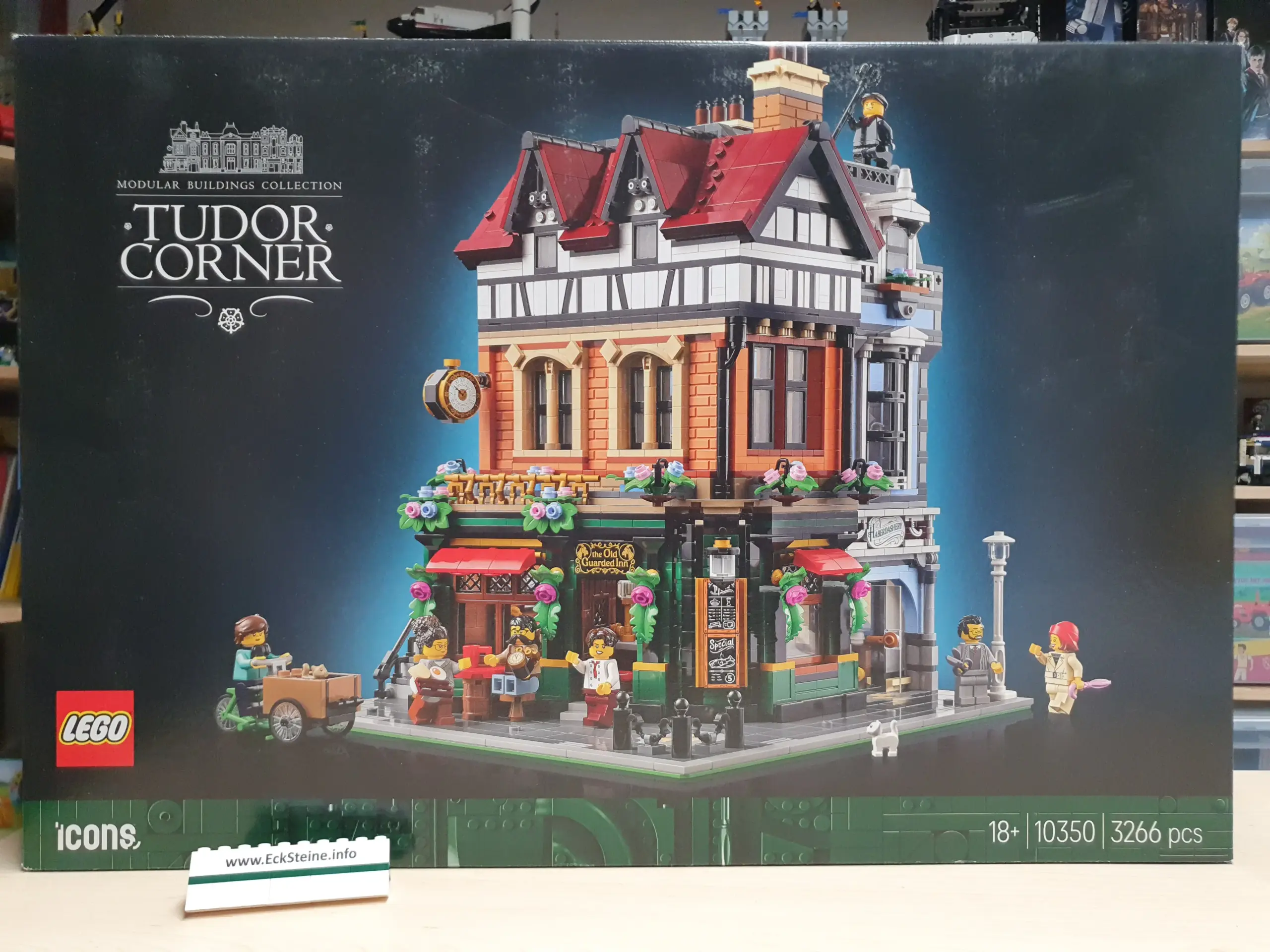 EckSteine Produktbild vom Set Eckhaus im Tudorstil der Marke LEGO mit der Setnummer 10350 aus der Kategorie ICONS - CREATOR EXPERT.