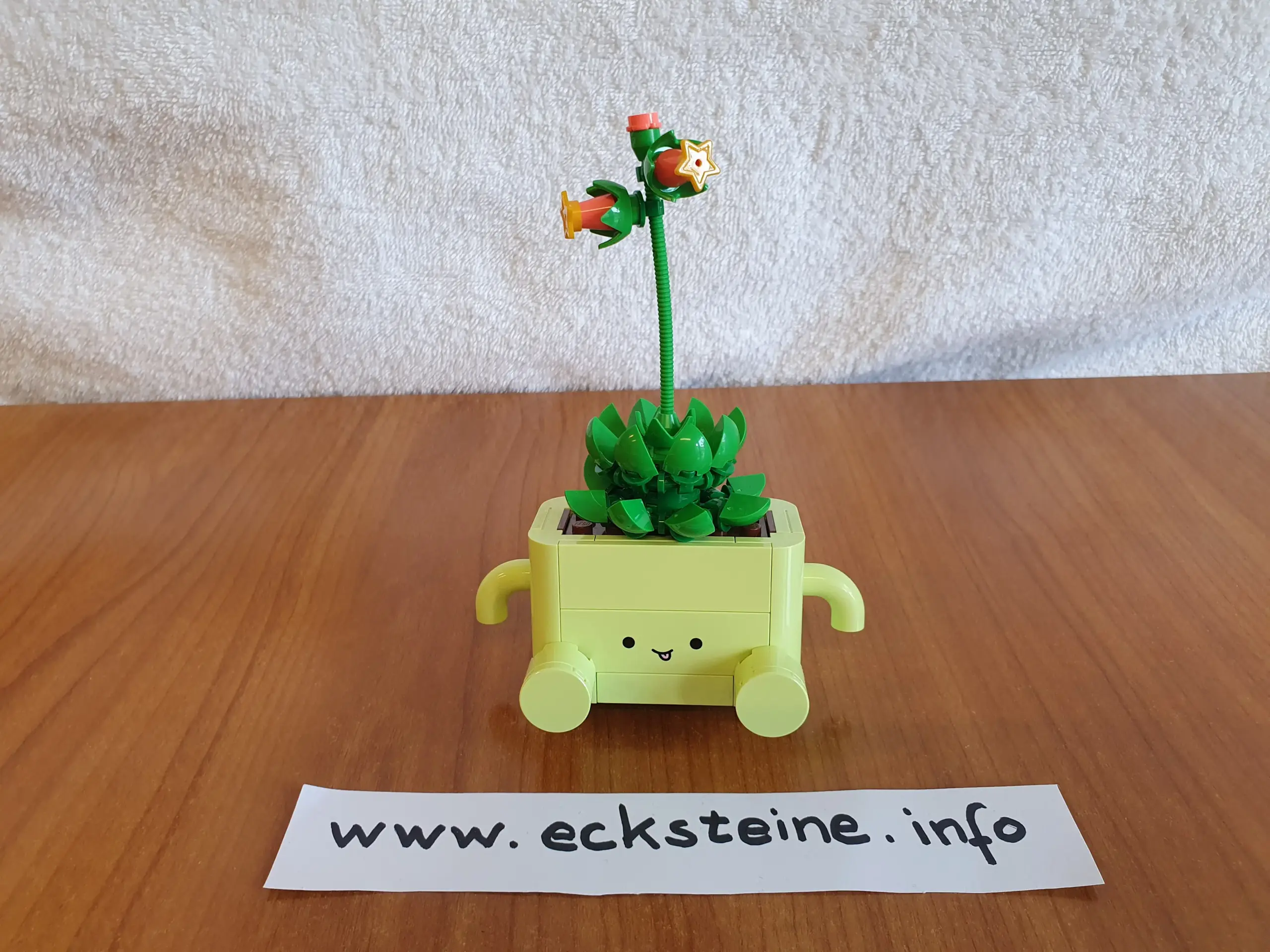 EckSteine Produktbild vom Set Schaukelnde Pflanzen der Marke LEGO mit der Setnummer 11506 aus der Kategorie ART - KUNST - DEKO.