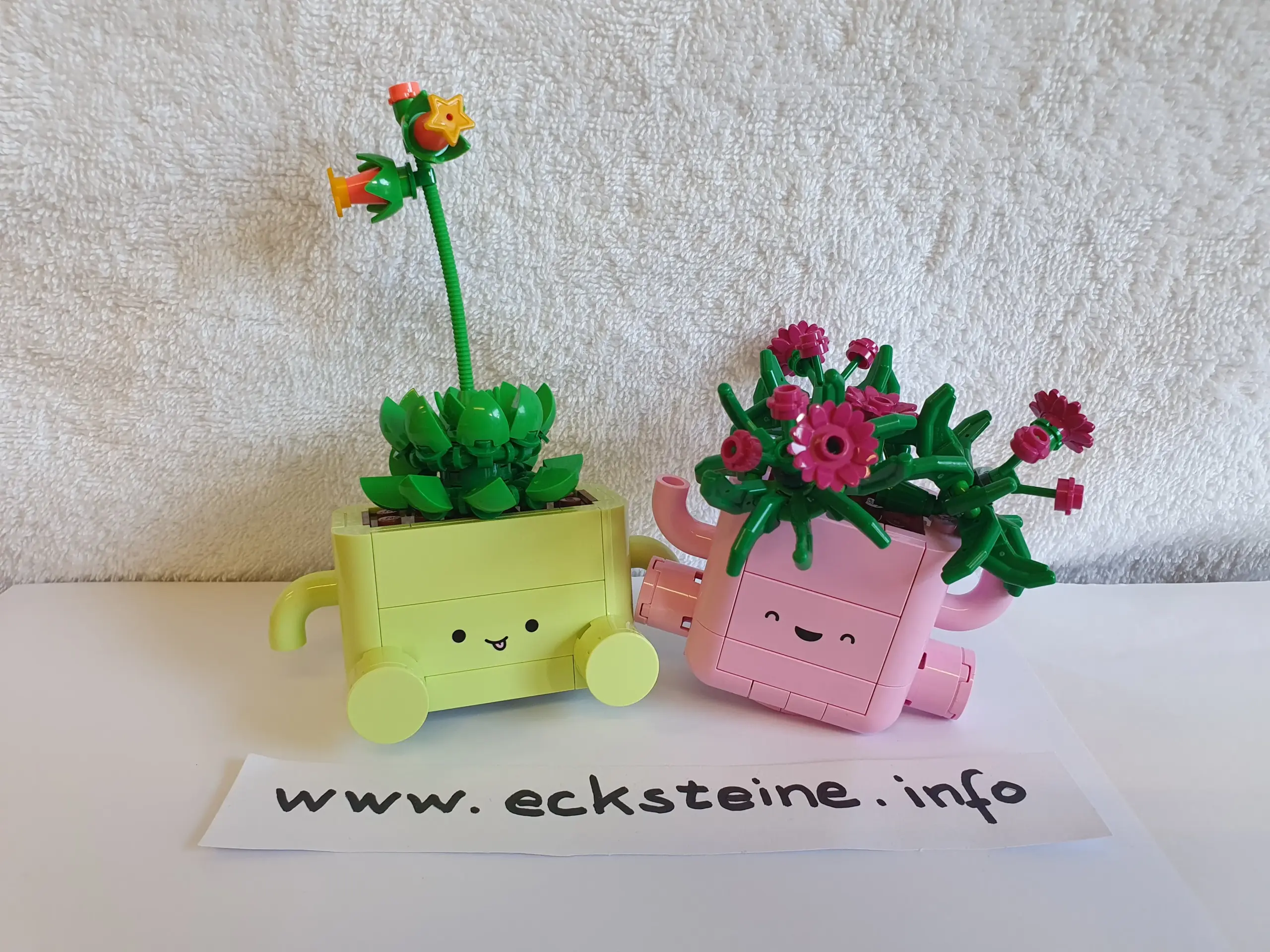 EckSteine Produktbild vom Set Schaukelnde Pflanzen der Marke LEGO mit der Setnummer 11506 aus der Kategorie ART - KUNST - DEKO.
