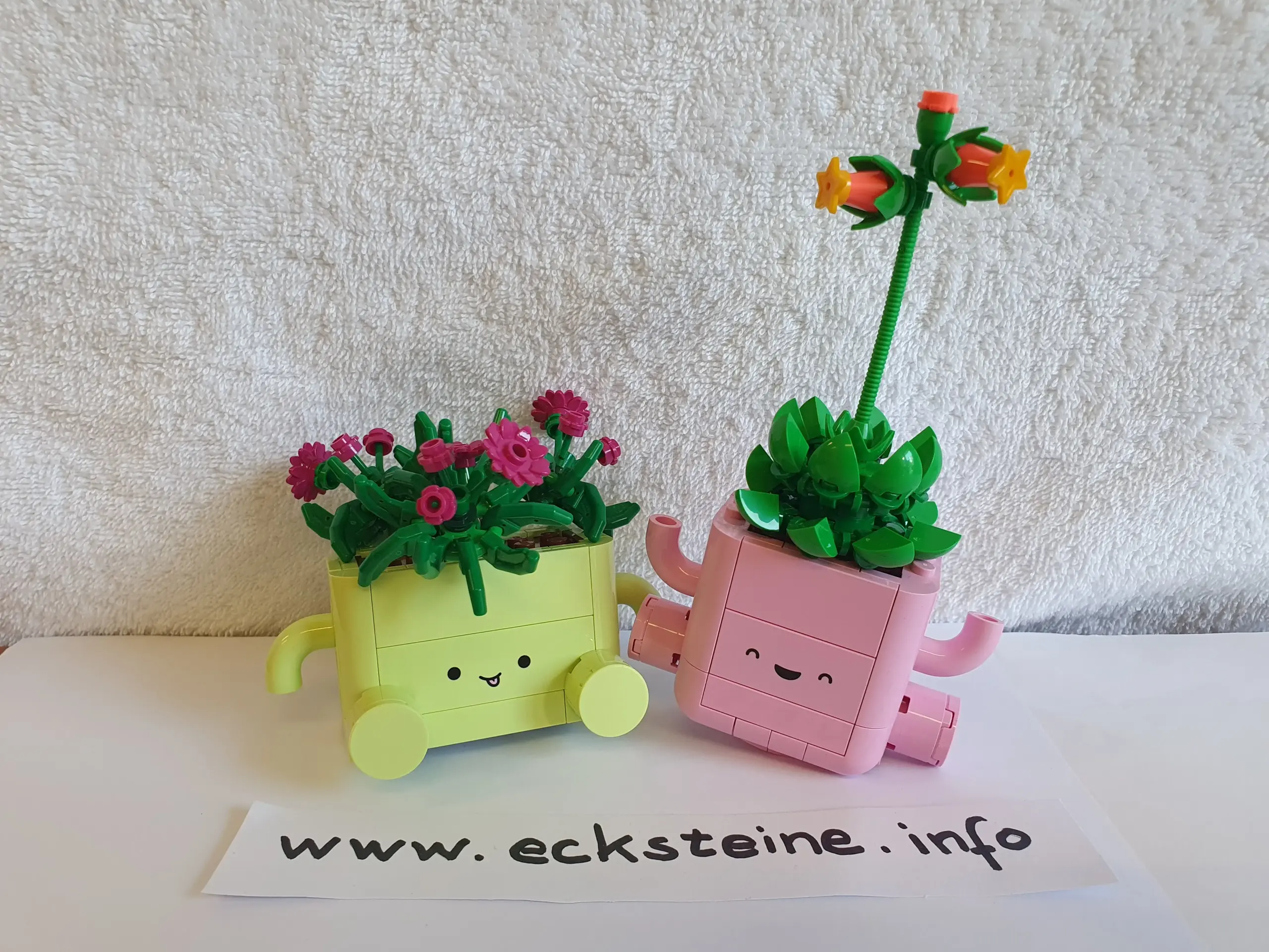 EckSteine Produktbild vom Set Schaukelnde Pflanzen der Marke LEGO mit der Setnummer 11506 aus der Kategorie ART - KUNST - DEKO.