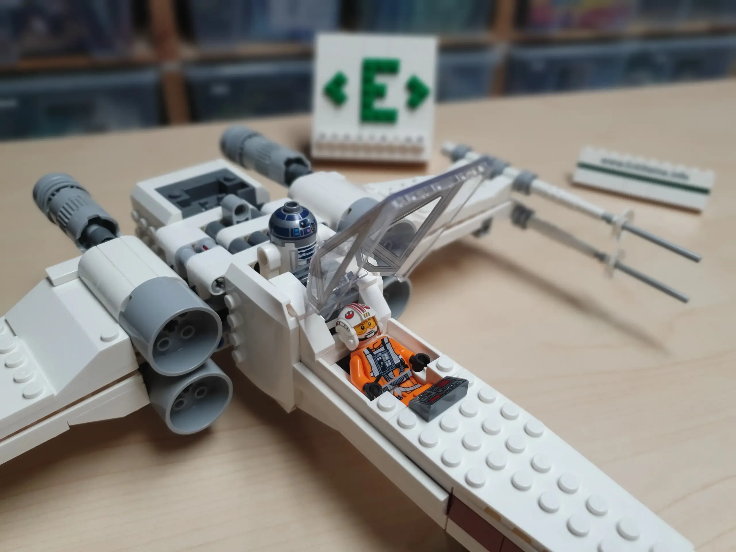 LEGO | STAR WARS | Luke Skywalkers X-Wing Fighter | 75301 – Bild 3