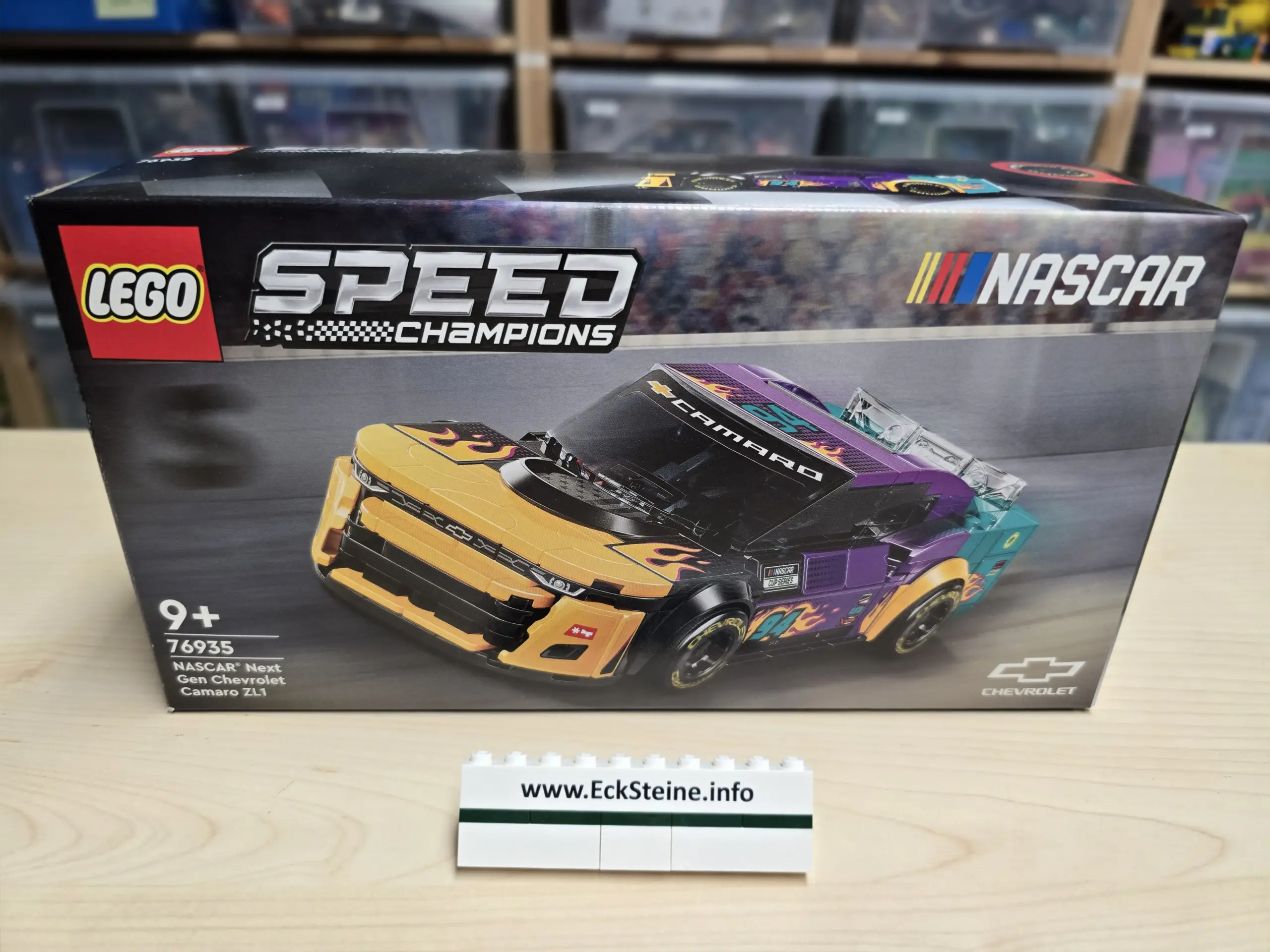 EckSteine Produktbild vom Set NASCAR Next Gen Chevrolet Camaro ZL1 der Marke LEGO mit der Setnummer 76935 aus der Kategorie SPEED CHAMPIONS.
